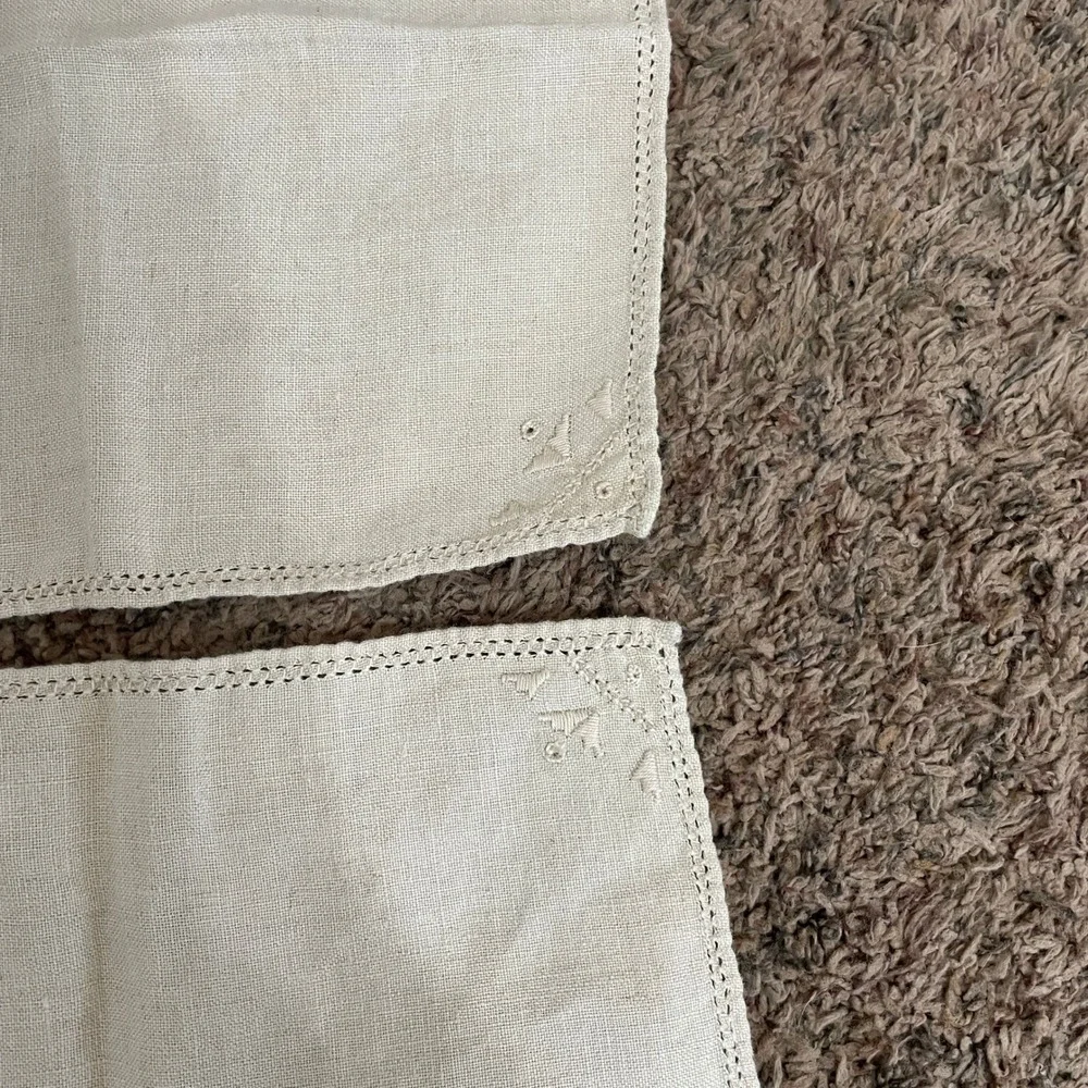 Vintage Cream Linen Cocktail Napkins Hemstitch Embroidered Set of‎ 2 10.5